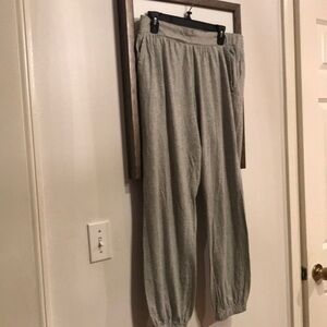 Gap lounge pants in gray.